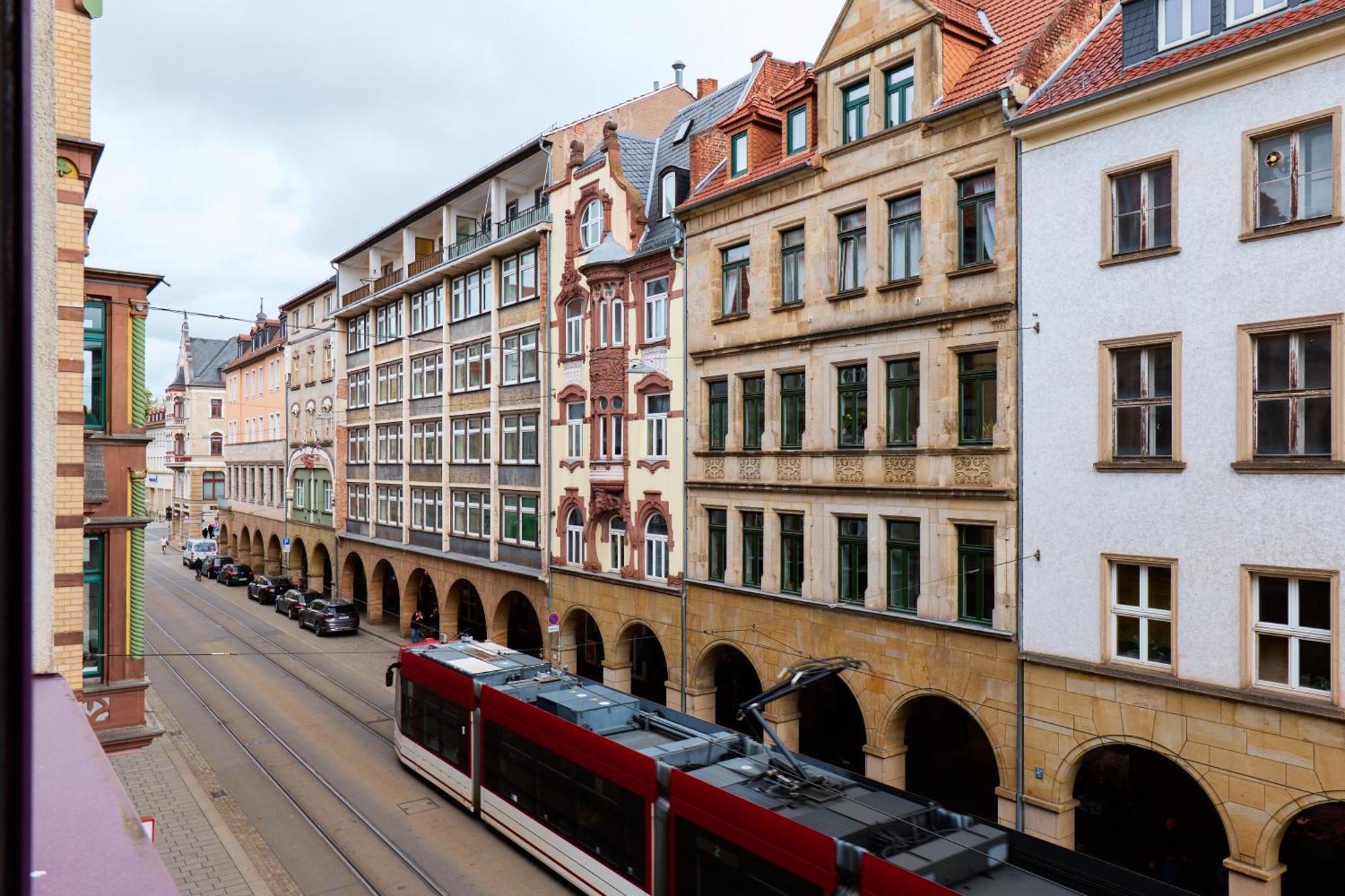 Stylisches Apartment I Fahrstuhl I Bahnhofsnah Ерфурт Екстериор снимка